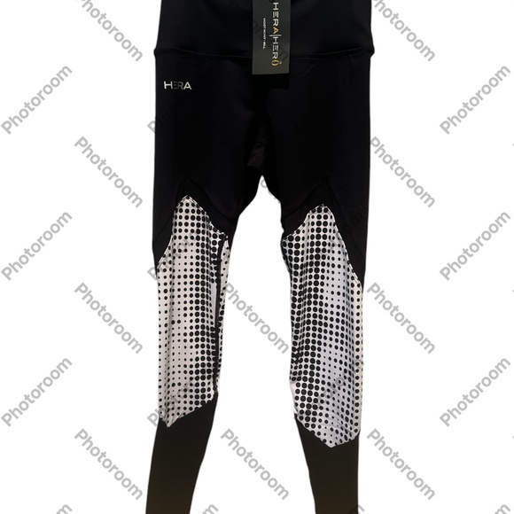 Hera Hero Women's High Waist Seamless Acid Wash Leggings in White /Black - Picture 1 of 11